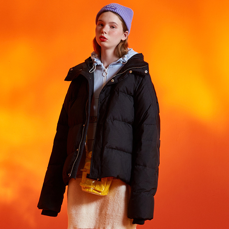 ilovechoc我爱巧克力2020新款保暖短款连帽羽绒服