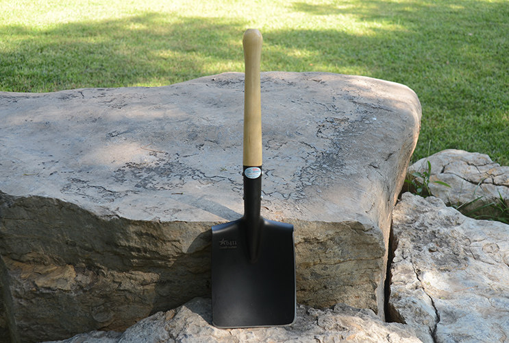 锰钢淬火工兵铲锹户外野营防身俄罗斯北欧战备工兵铲