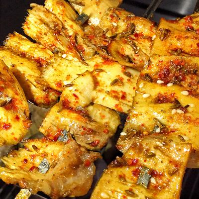 烧烤牛板筋串 穿好的牛板筋串30串户外烧烤半成品野餐食材牛板筋_双氙