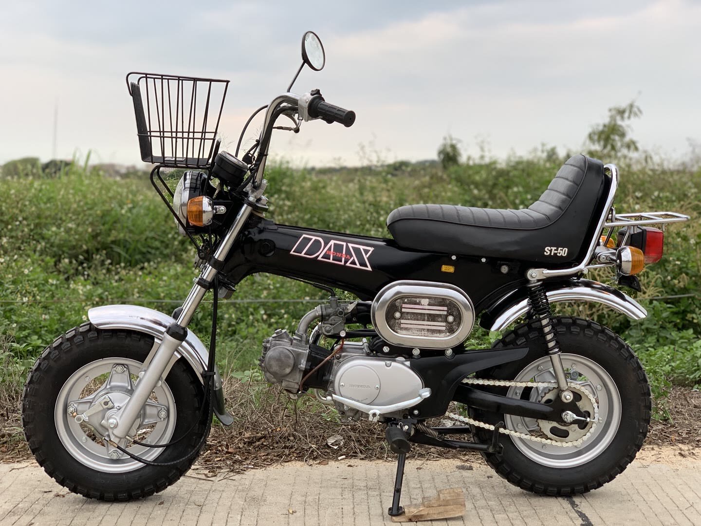 进口本田长颈鹿迷你猴子越野山地街车小板凳暴龙摩托车整车