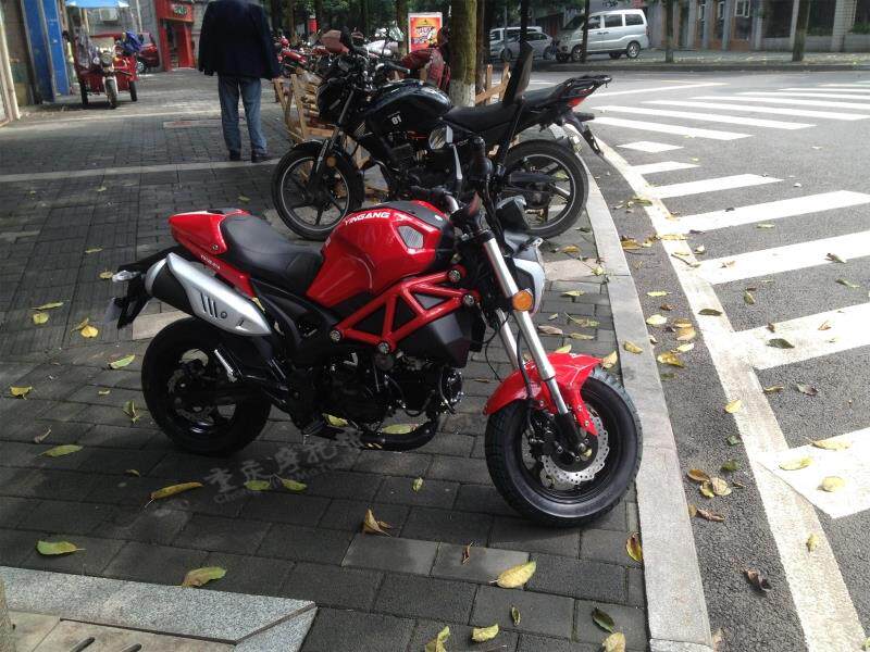 银钢小怪兽yg12521a原厂配件前大灯总成转向灯安装支架摩托车车灯