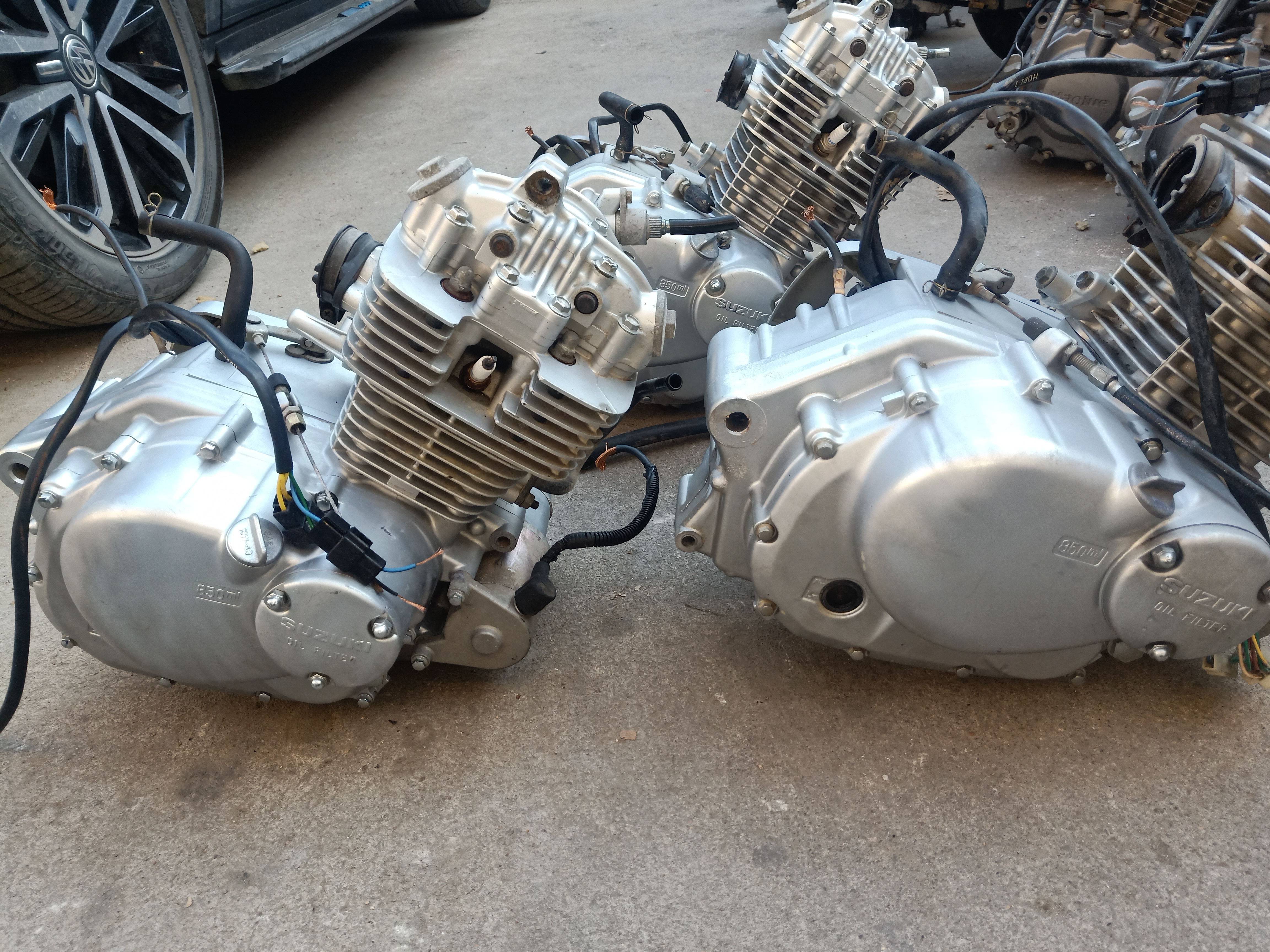 顺丰包邮摩托车发动机总成suzuki机头125cc摩托车发动机