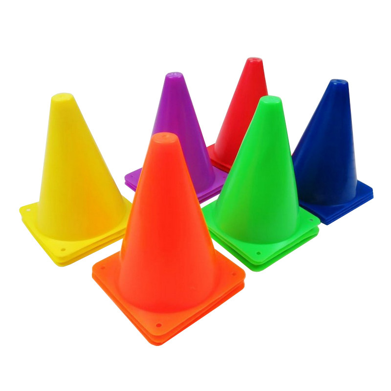 足球训练标志物三角角锥路障碍旱冰滑冰溜冰小路障碍物