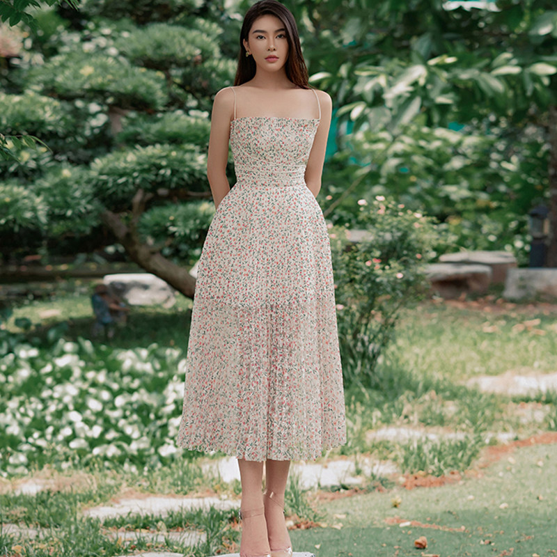 品牌授权越南小众lobbster2021ss春夏新款碎花交叉显瘦连衣裙