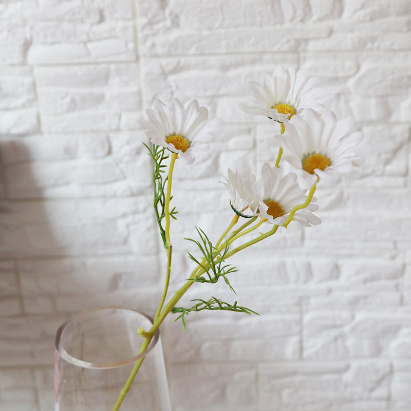 ins清新白色小雏菊仿真假花ins风野餐拍照花花卧室桌面居家装饰