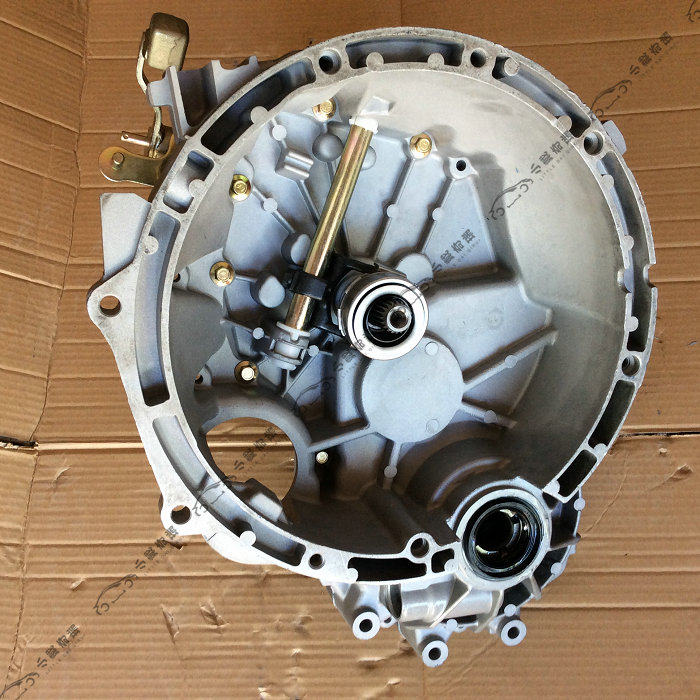 适用奇瑞风云旗云变速箱e3e5a5艾瑞泽开瑞k50sk60手动变速箱