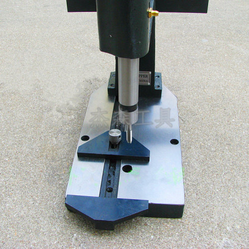 攻丝机手动人力手摇攻牙机攻丝工具其它工具