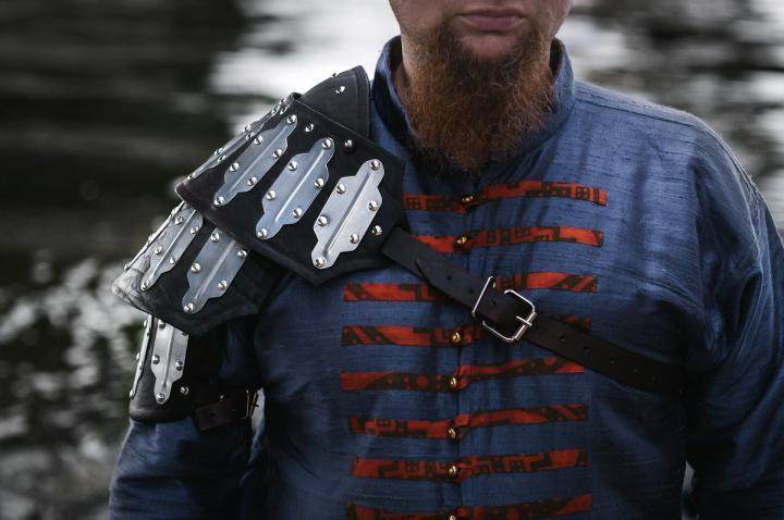 乌克兰代购shoulder手作中世纪指环王肩甲护肩cosplay演出其它