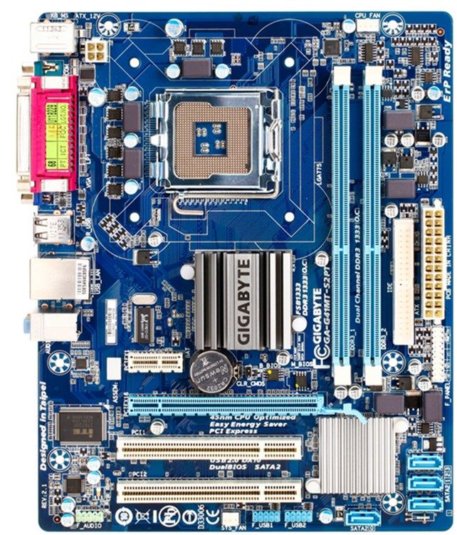 gigabyte/技嘉 g41mt-s2pt 775针 ddr3 g41主板 加四核l5420 cpu