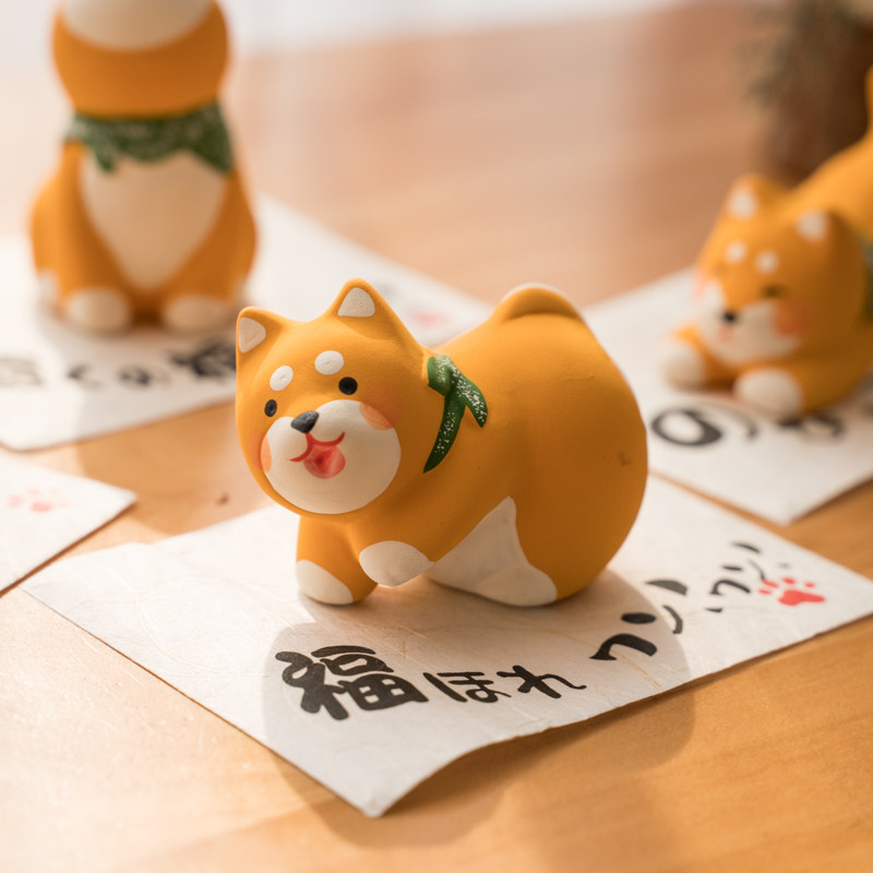 日本进口京都龙虎陶土手工工艺品柴犬摆件卖萌摆件