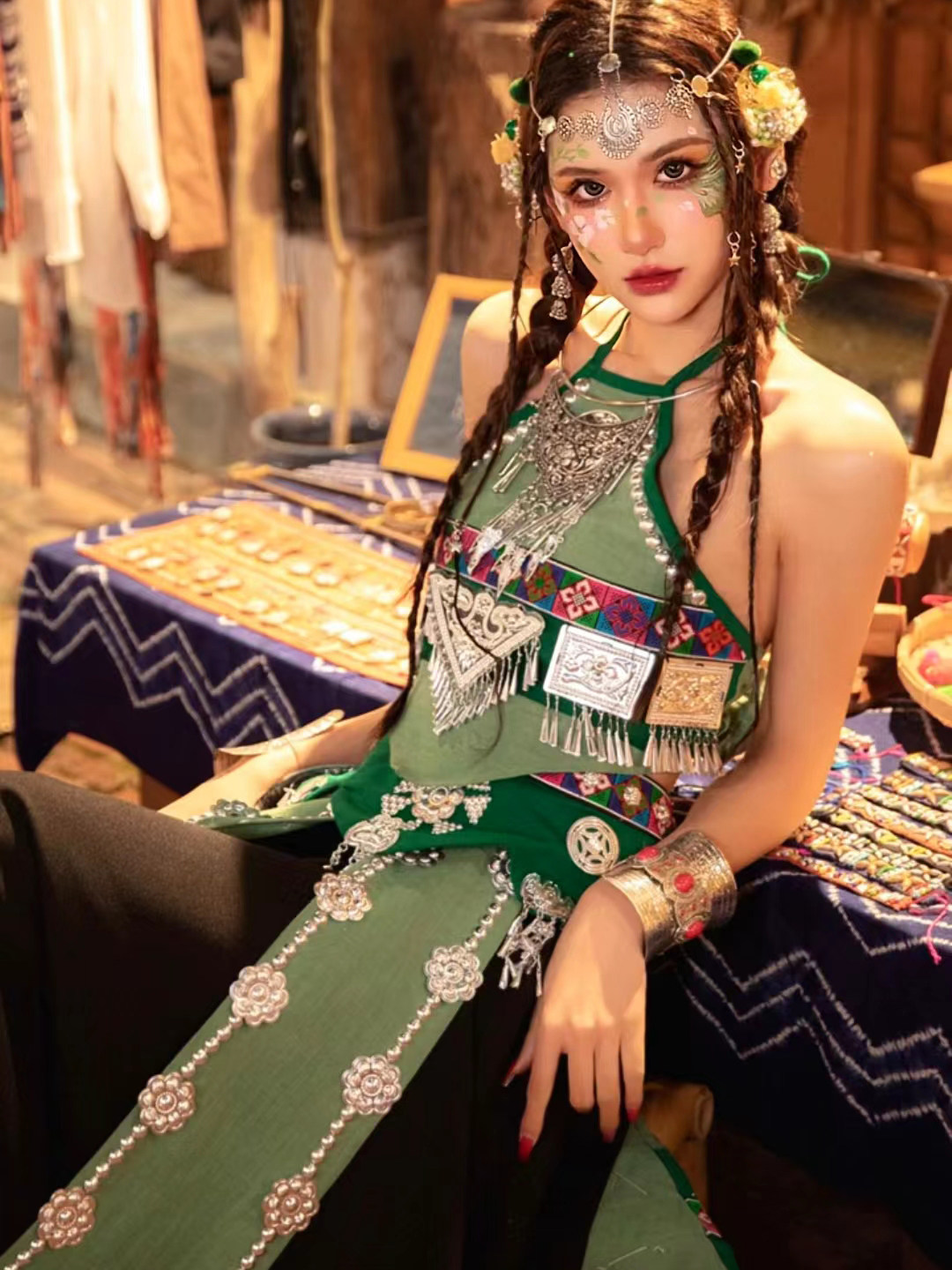 哈尼族服装旅拍摄影云南版纳民族风网红绿色清新民族服装