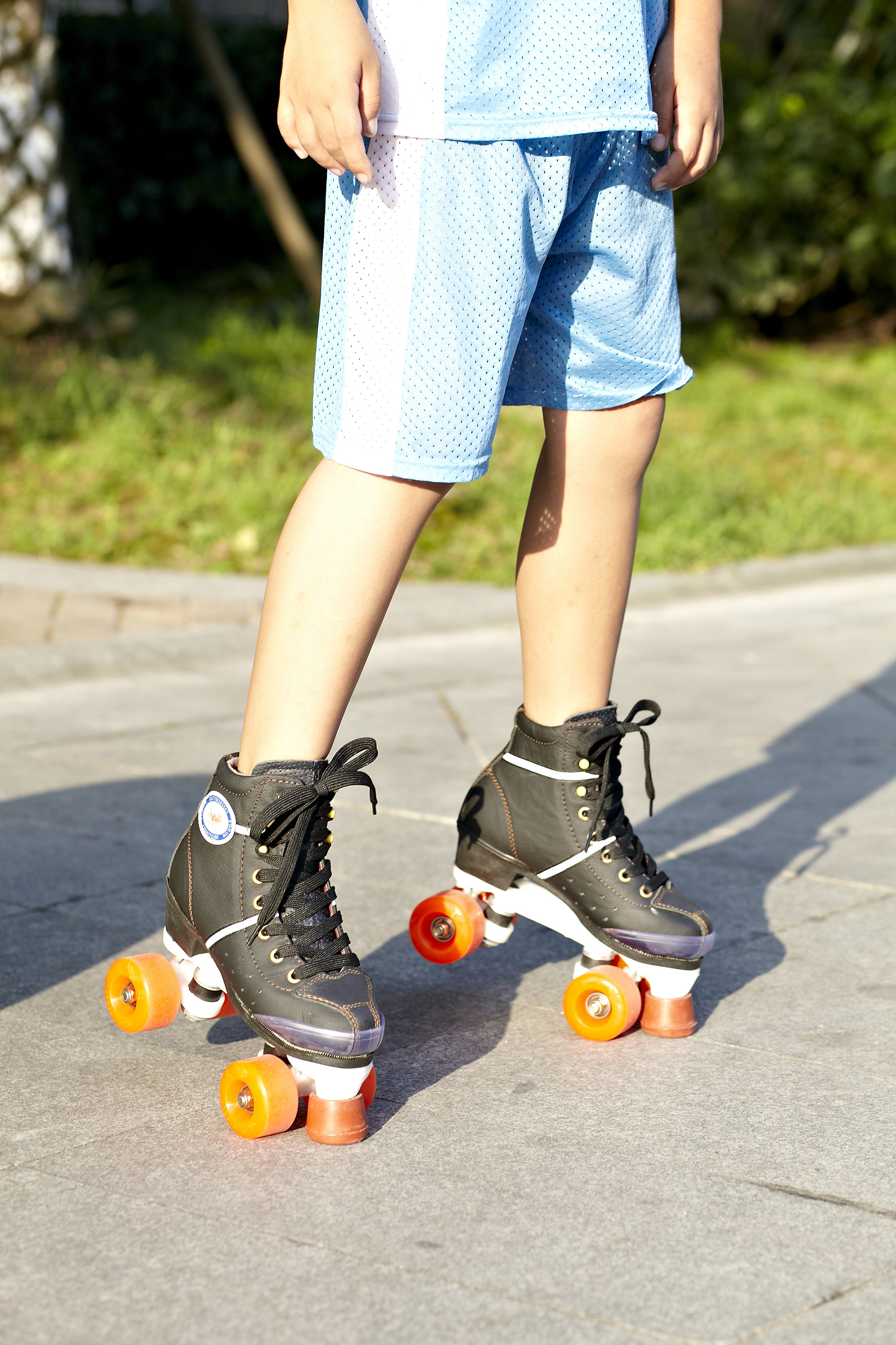 飞轮正品双排溜冰鞋溜冰场专用双排轮