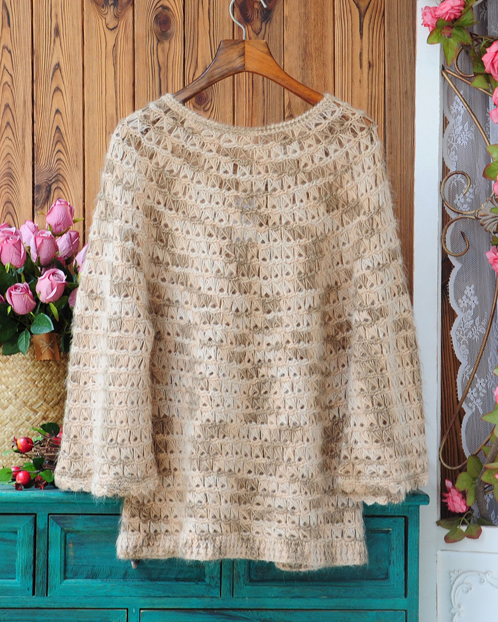 出口订单文艺复古森女镂空编织马海毛安哥拉山羊毛毛衣