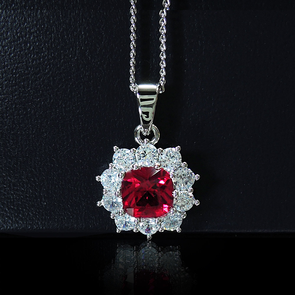 爆闪小款仿真红宝石项链时尚个性潮鸽血红刚玉项链