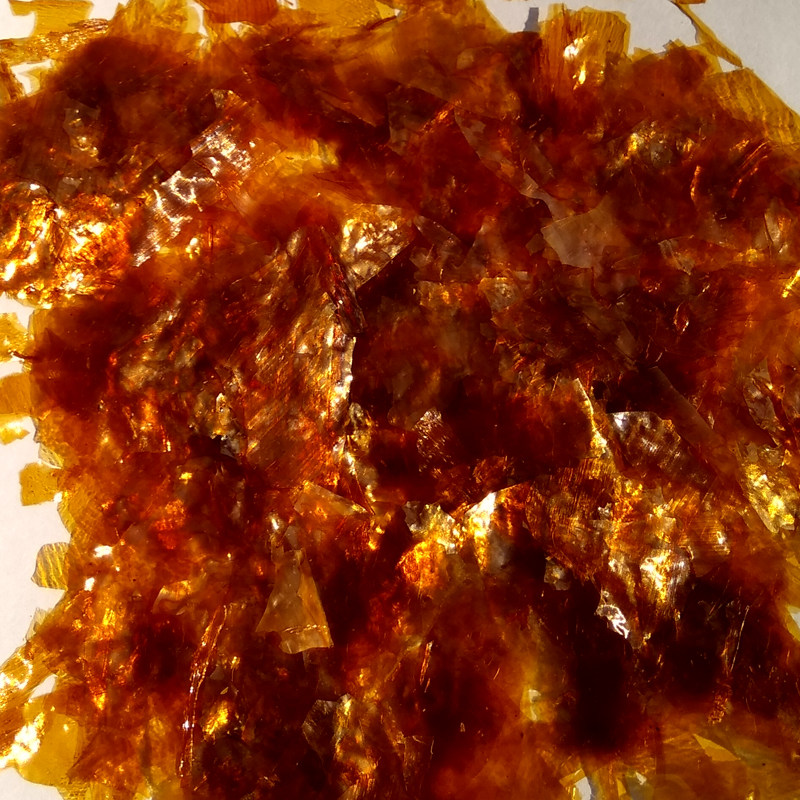 印度虫胶漆片天然士力片金黄超薄家具维修板材底漆环保衣柜漆防虫