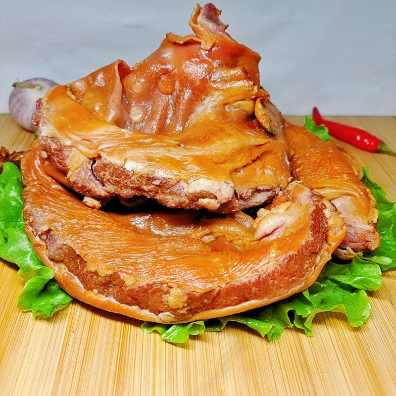 护心肉熟食东北熏酱猪下水新鲜即食筋头巴脑卤围隔肉下酒菜罗底肉