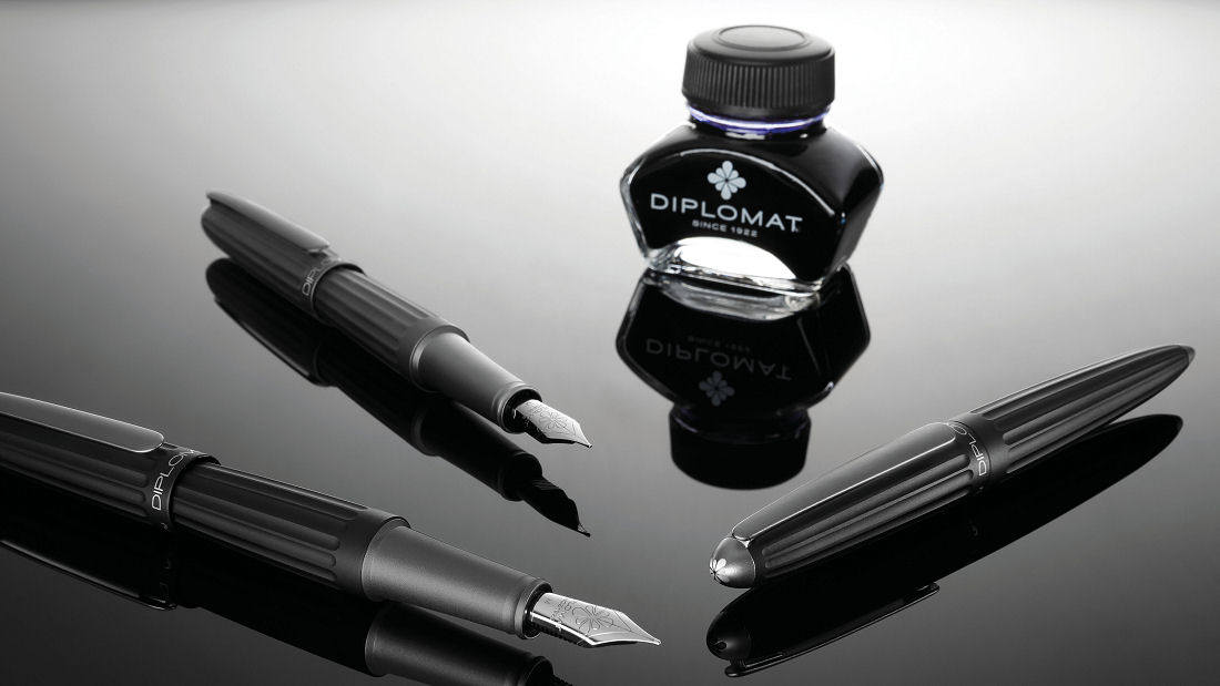 德国diplomat 外交官迪波曼太空梭钢笔(黑色14k金尖/不锈钢尖)