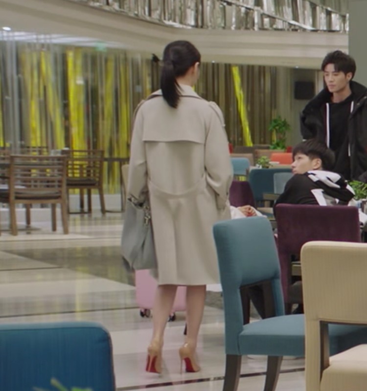 亲爱的热爱爱的kk领队苏澄同ins初秋秋季双排风衣