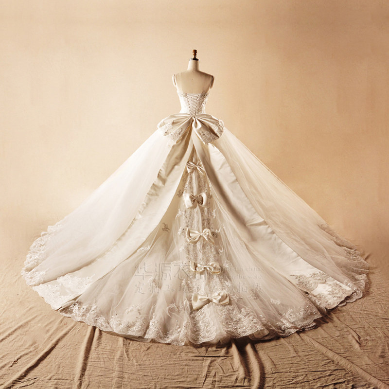 巴洛克圆舞曲~2018新款 抹胸型宫廷奢华蓬蓬裙长拖尾婚纱礼服定制