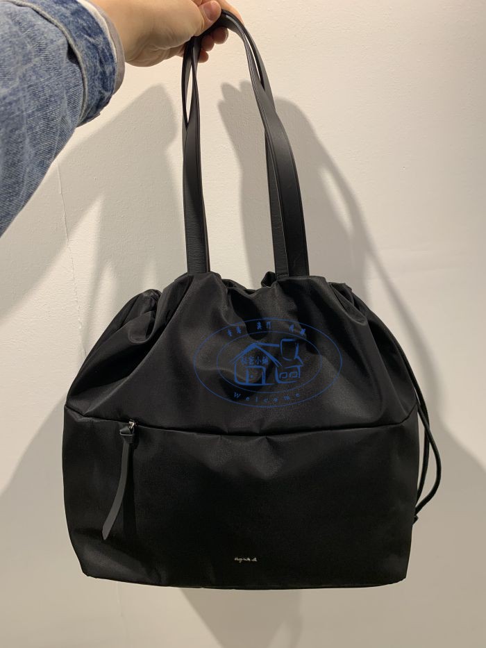 香港专柜代购agnes b.束带抽绳经典防水尼龙女手提单肩包 20春夏