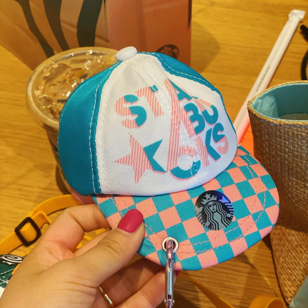 星巴克酷日一夏会员星礼包潮酷绿红橙迷你鸭舌帽子斜挎零钱钥匙包