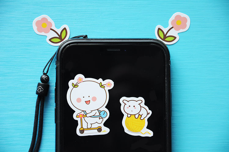 二花微信表情贴纸动漫周边官方正版动漫手表