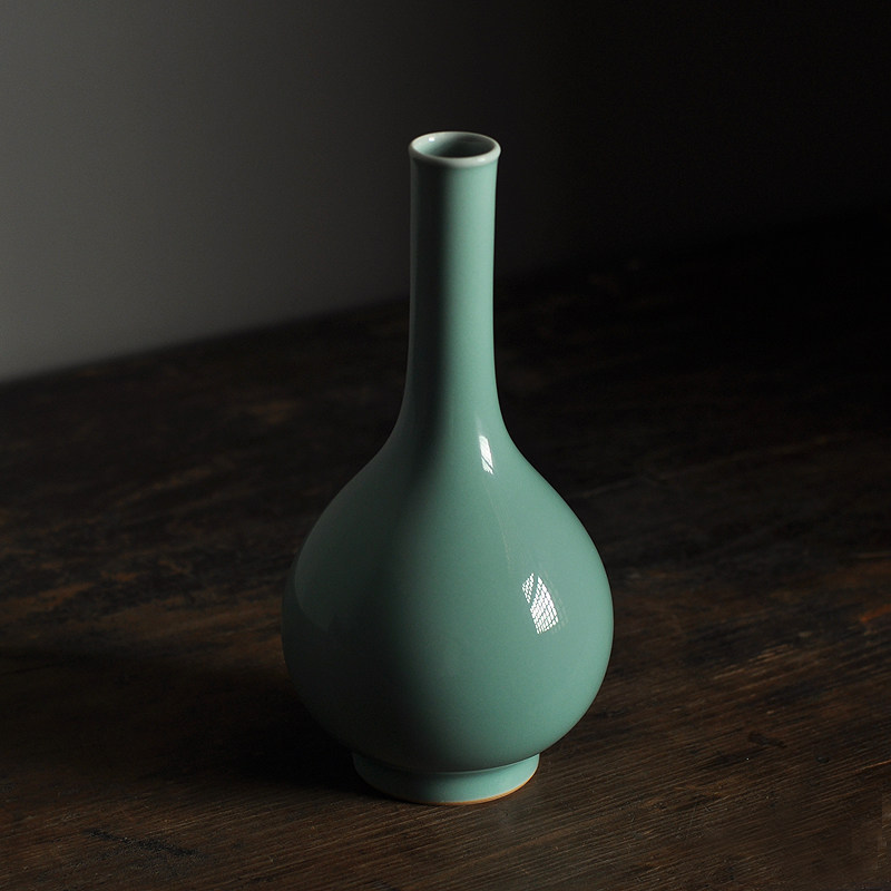 花瓶龙泉青瓷叶贤辉手工直颈瓶陶瓷摆件客厅花器书房花瓶