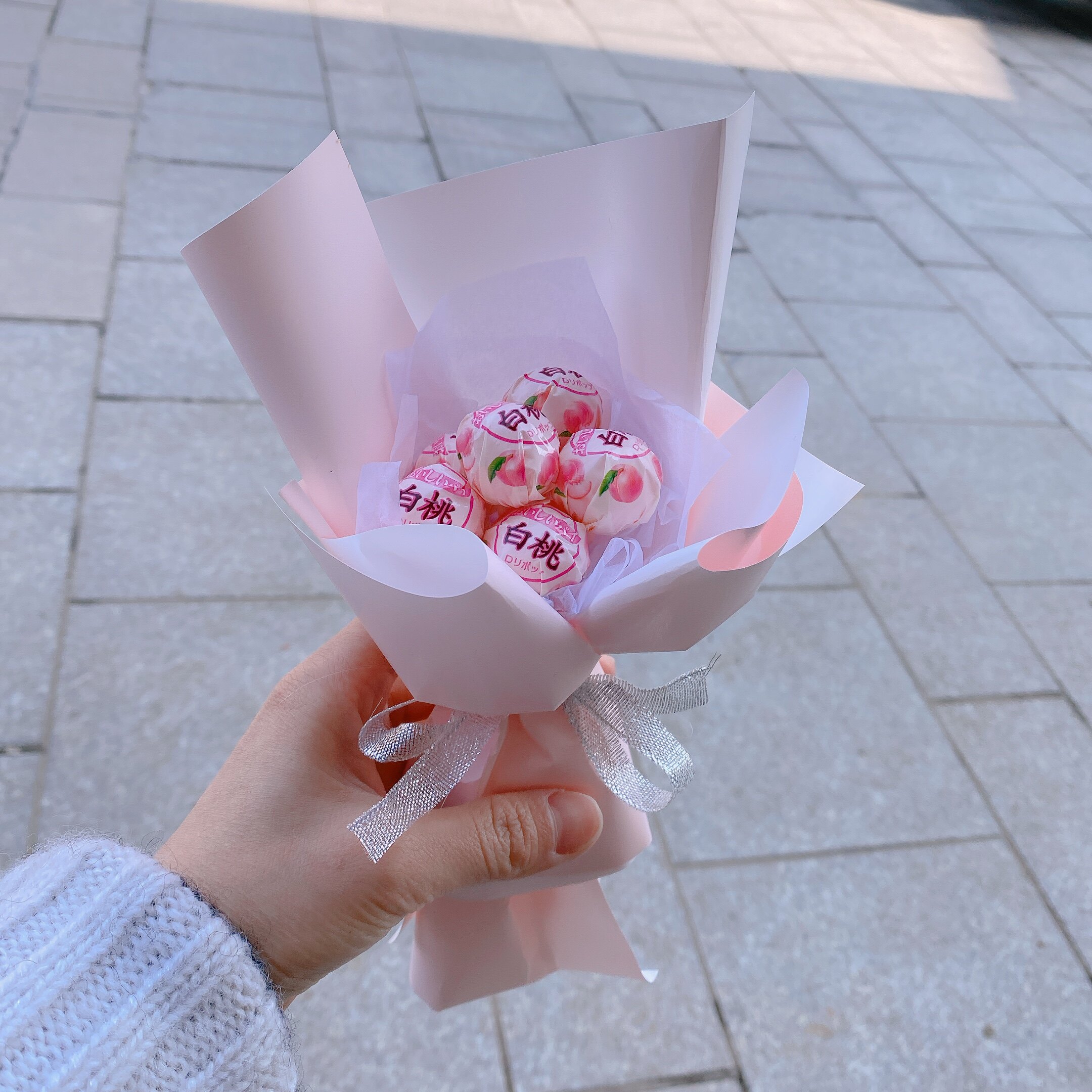 高颜值棒棒糖花束白桃味糖果礼盒情人节礼物女友网红传统糖果