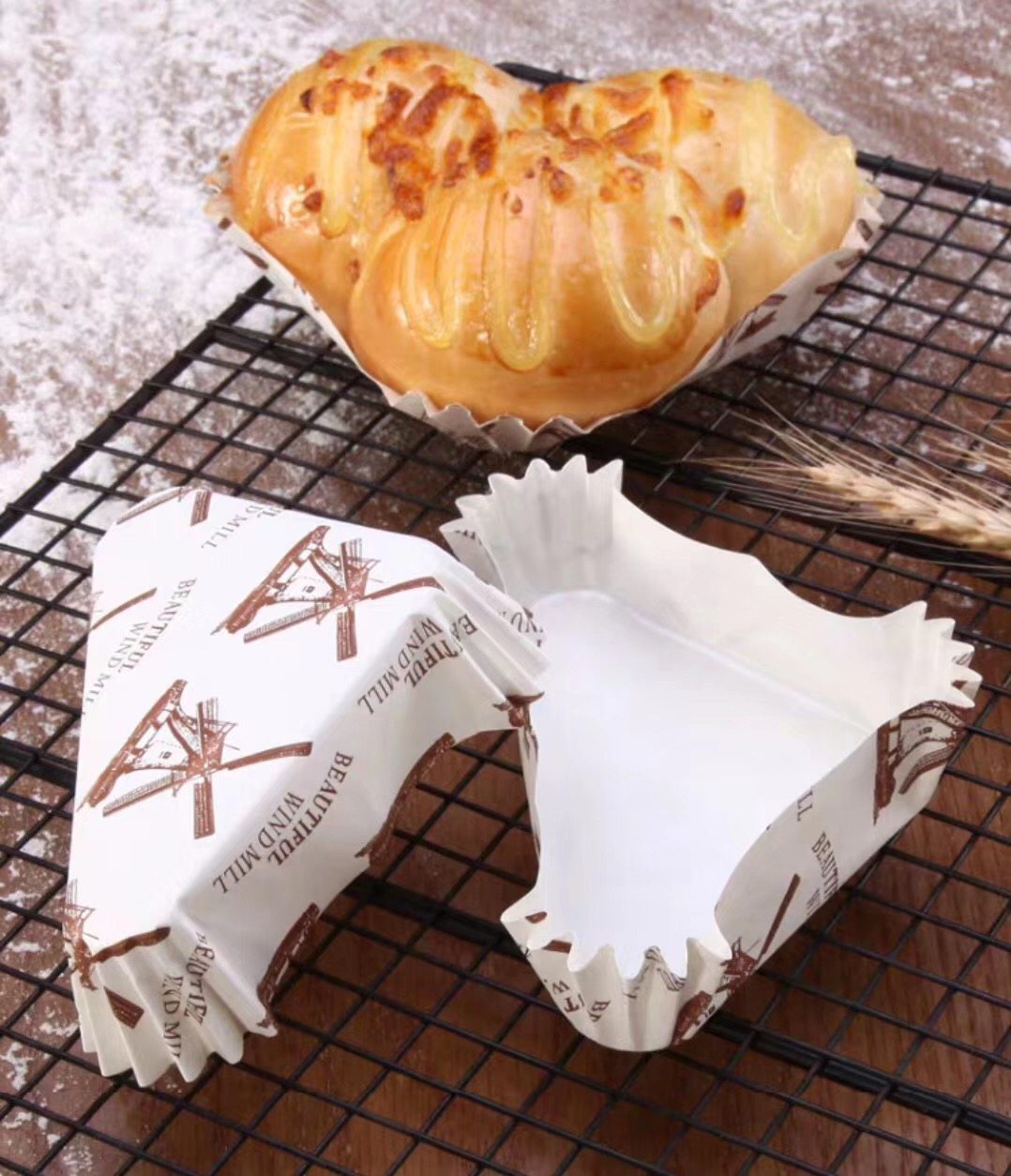 圆形 荷兰风车·防油纸面包托 防水防油 8厘米直径10个