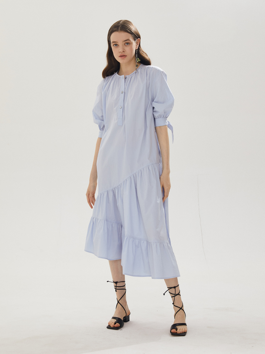 un1ty2021春夏新品原创设计复古时髦泡泡不对称抽褶连衣裙