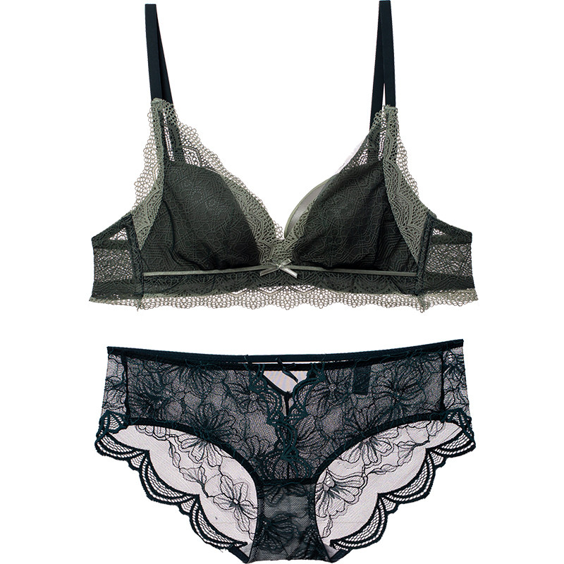 法式蕾丝三角内衣超薄大胸显小显瘦性感无痕文胸