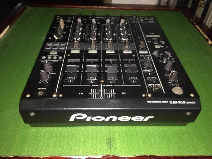 pioneer先锋djm900混音台 没任何问题 正常使用