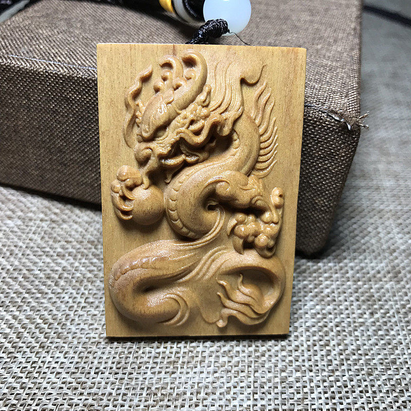 小盒子芭比檀香仿古龙牌龙腾四海红木雕刻平安扣项坠