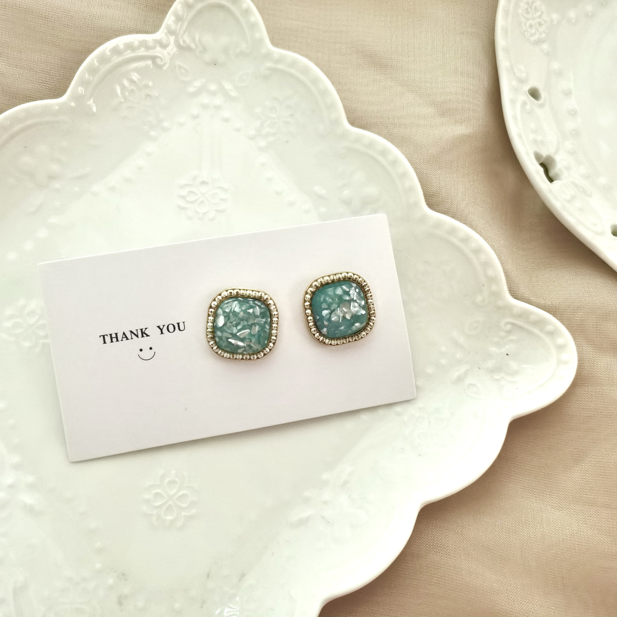 孔雀几何复古耳钉银针宫廷贝壳碎片精致高级耳钉