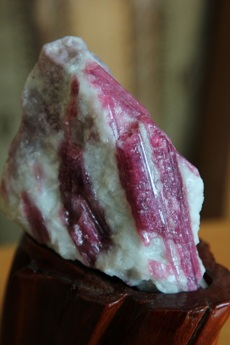 碧玺水玉冰魄天然摆件梅花原石原矿摆件