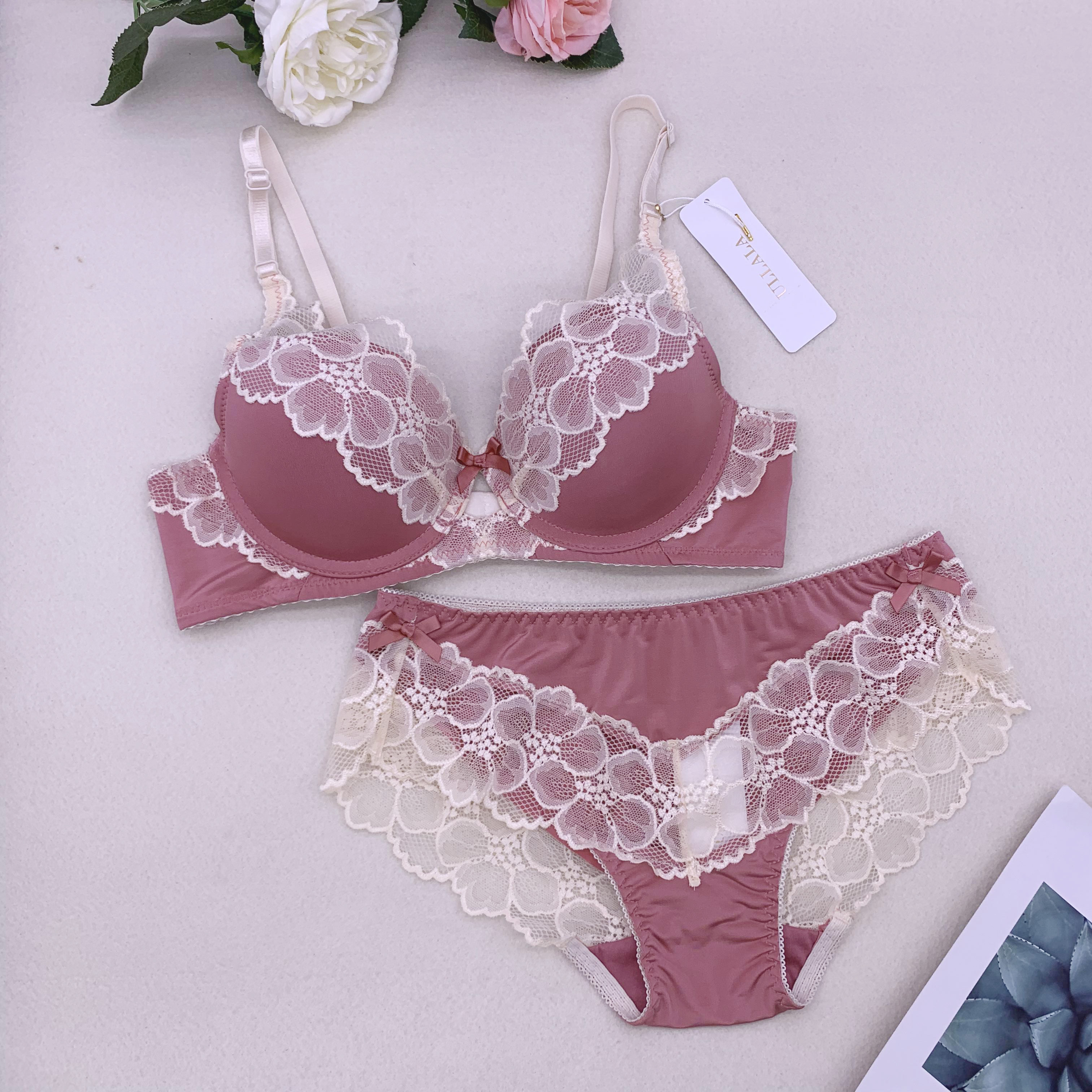 韩国ullala内衣少女粉色花朵软钢钢圈蕾丝性感文胸