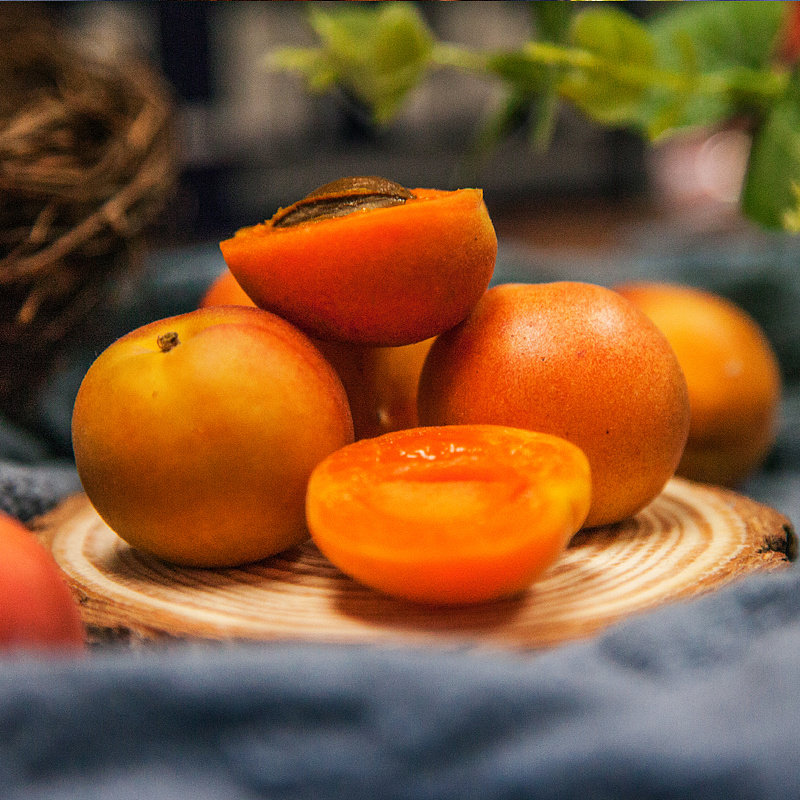 红杏新鲜新疆吊干杏小4斤小红很甜当季杏子其它