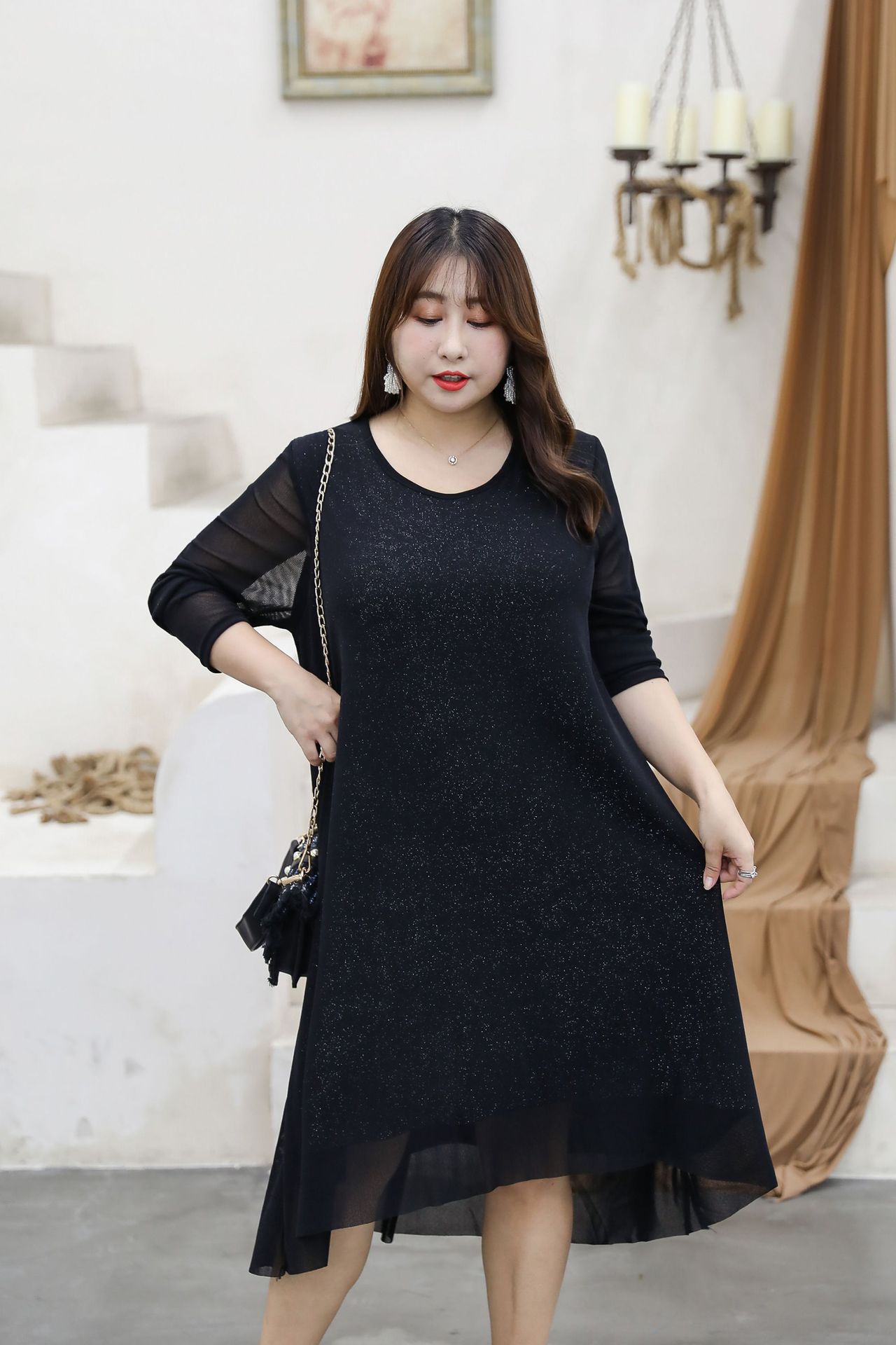 超大200斤秋冬长袖连衣裙mm260网纱遮肚显瘦打底大码女装