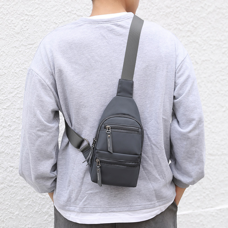 韩版新款2020牛津布单肩斜挎包户外帆布休闲小胸包男背包小包男士
