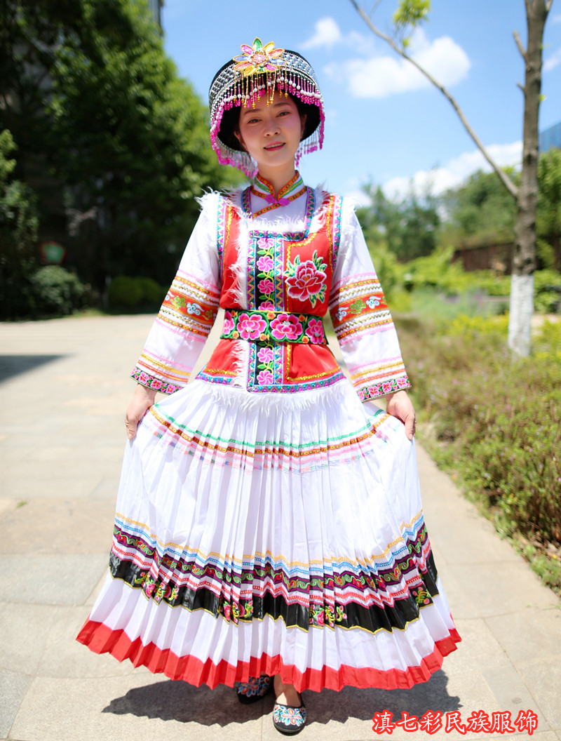 普米族精品女装新款摩梭舞蹈服饰傈僳族民族服装