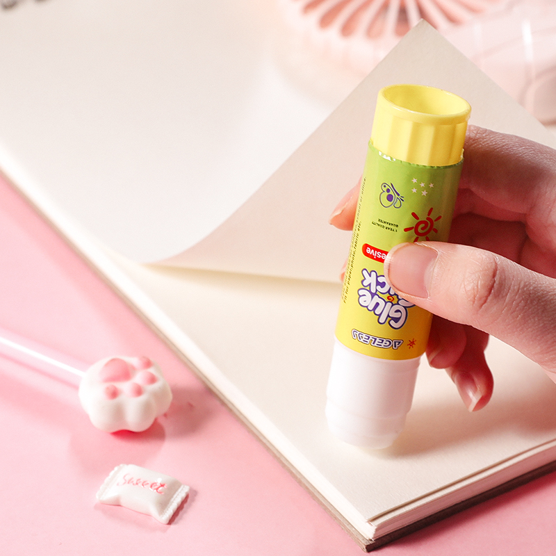 固体学生粘度文具胶水儿童幼儿园手工高粘度diy胶棒