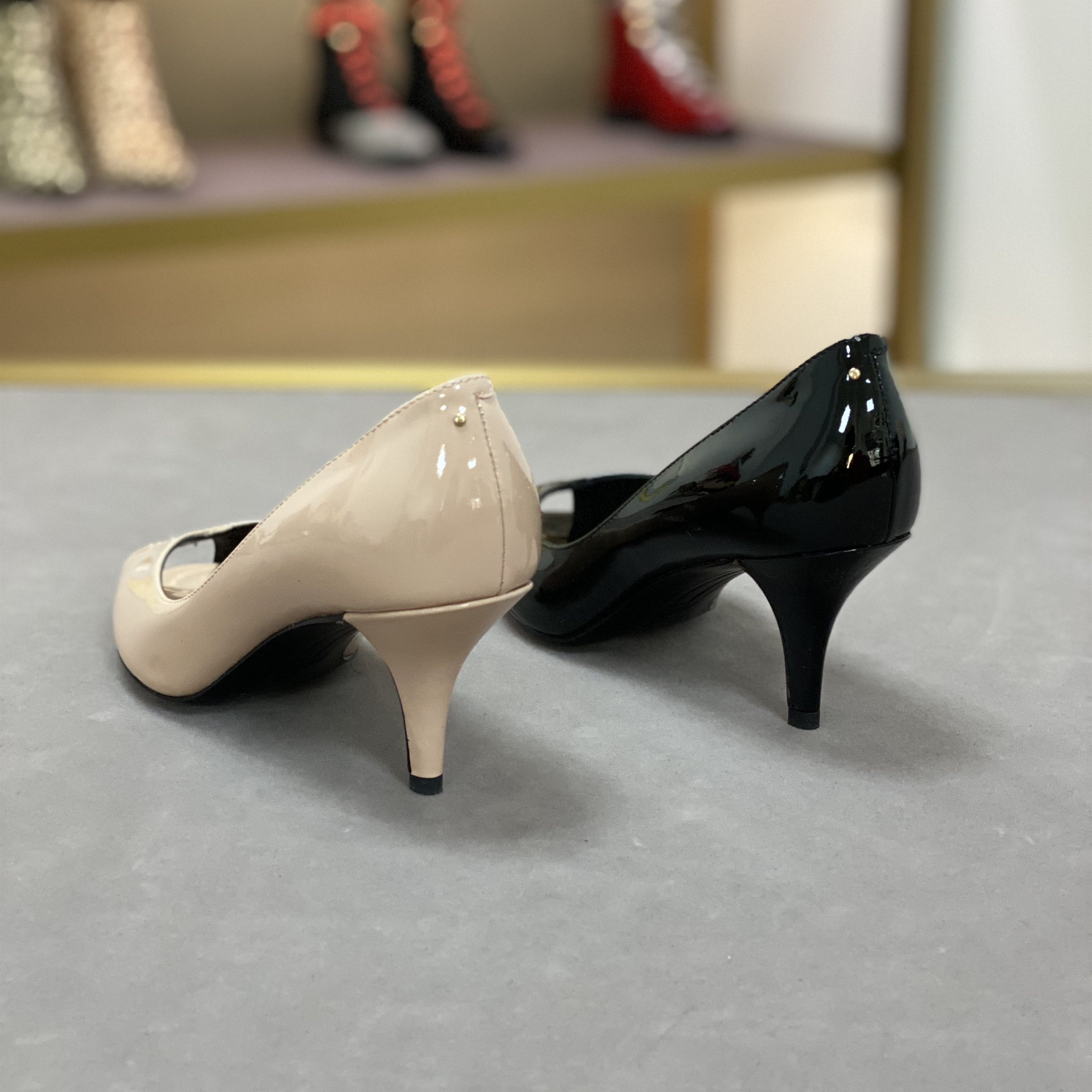 stellaluna露娜女鞋春夏牛皮鱼嘴中跟浅口女办公单鞋slp117135