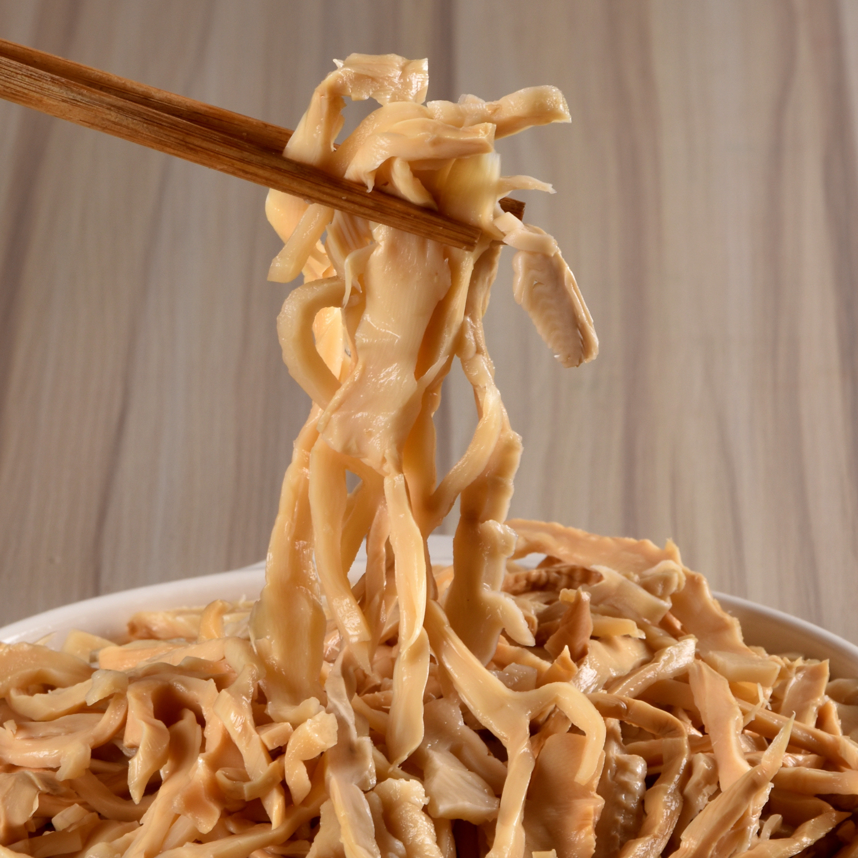 笋干油焖春笋烟熏新鲜饮食餐饮干货烟笋笋丝笋类制品