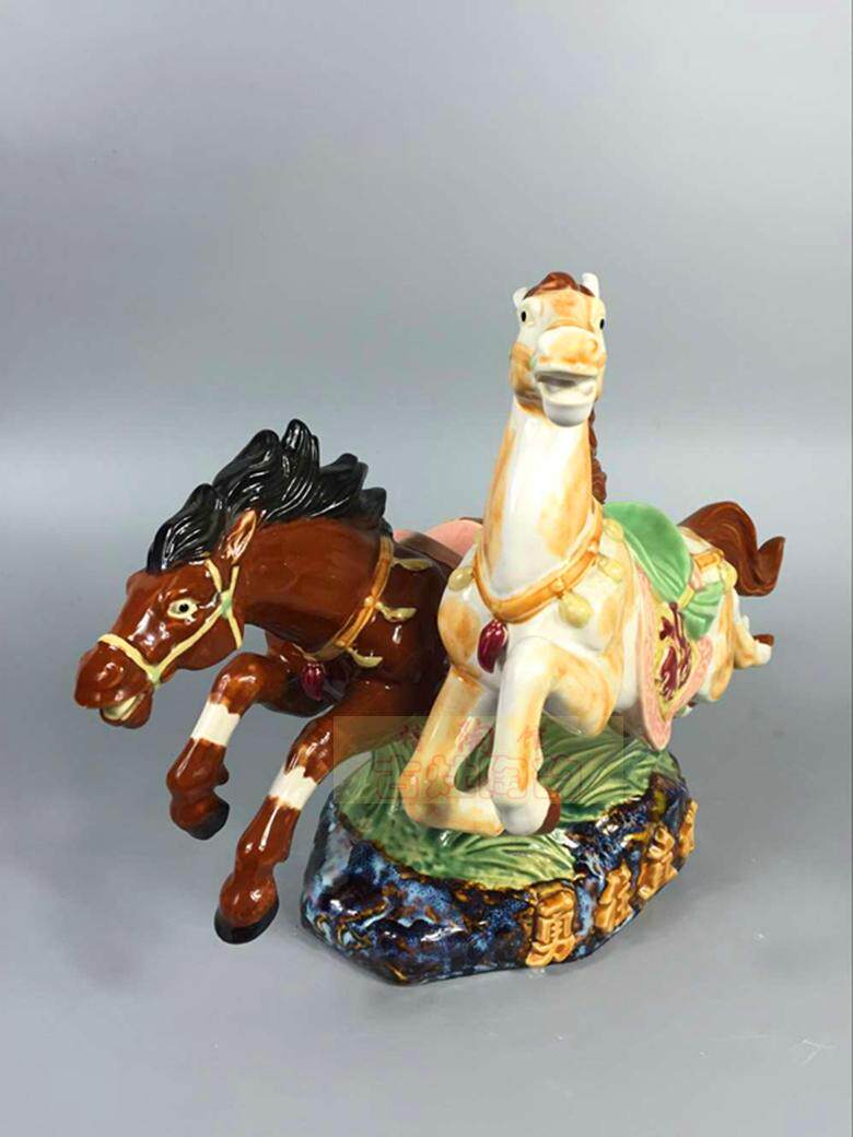 陶瓷工艺品石湾公仔家居装饰品礼品客厅风水招财摆件勇往直前奔马