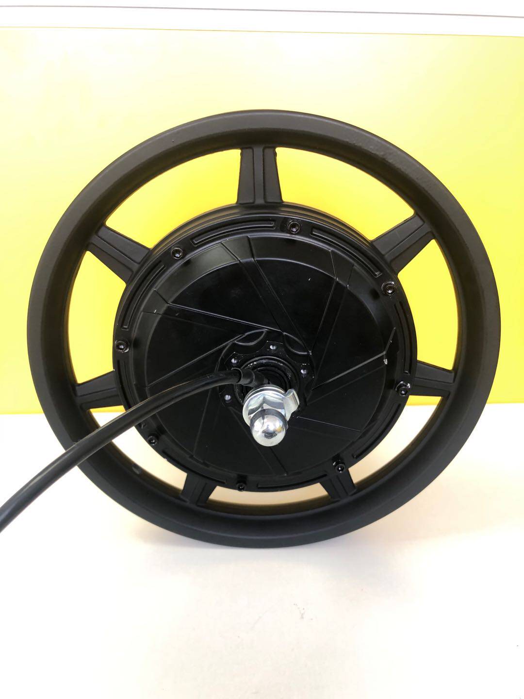 开档碟刹单48v350w500w无刷无齿14寸折叠驾车一体电机电机