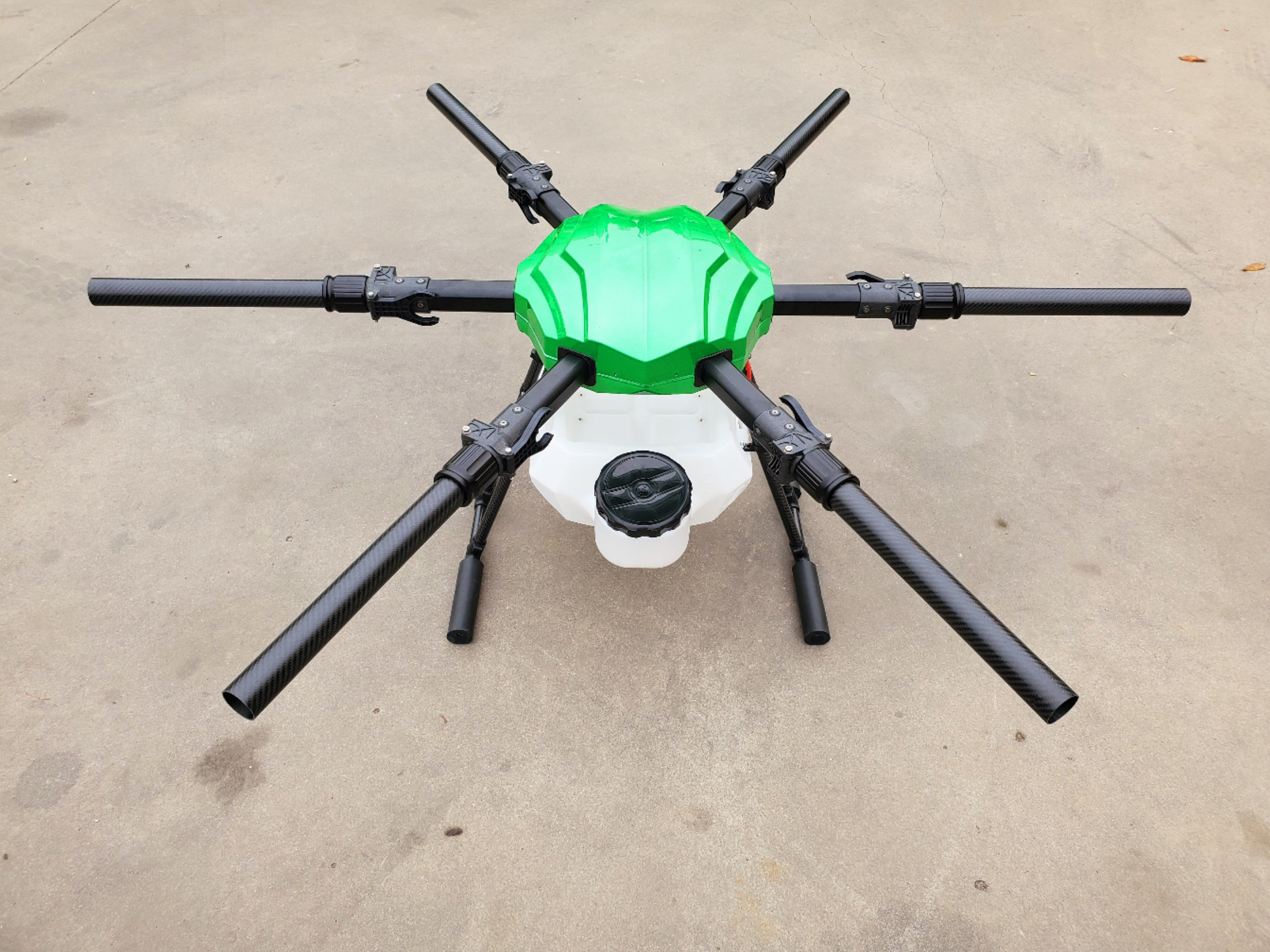 df三木六轴16l16kg农用打药植保飞机折叠无人机设备