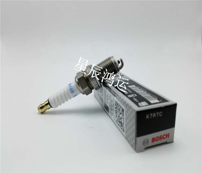 正品博世小头经济型火花塞k7rtc铜芯电极桑塔纳2000火花塞