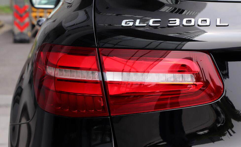 适用1619奔驰glc尾灯glc200led大灯glc300总成其他