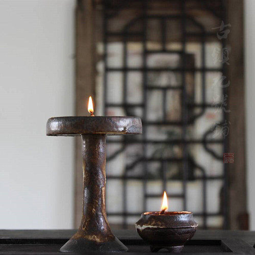 油灯中式香油古代蜡烛烛台老式做旧铁锈灯盏烛台