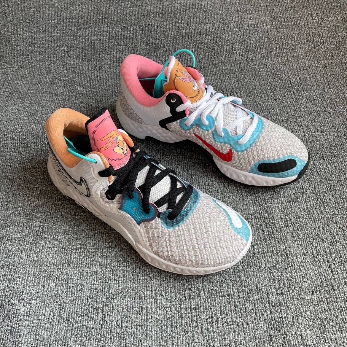 nike耐克renewelevate蓝粉鸳鸯兔八哥男子篮球球鞋篮球鞋